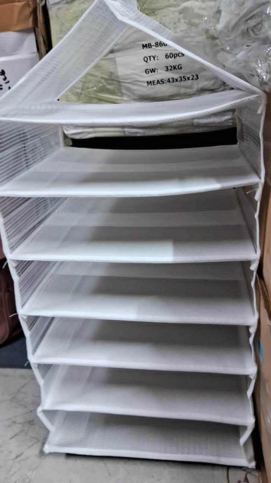 The Ultimate Wardrobe Solution: 6-Slot Hanging Closet Organizer